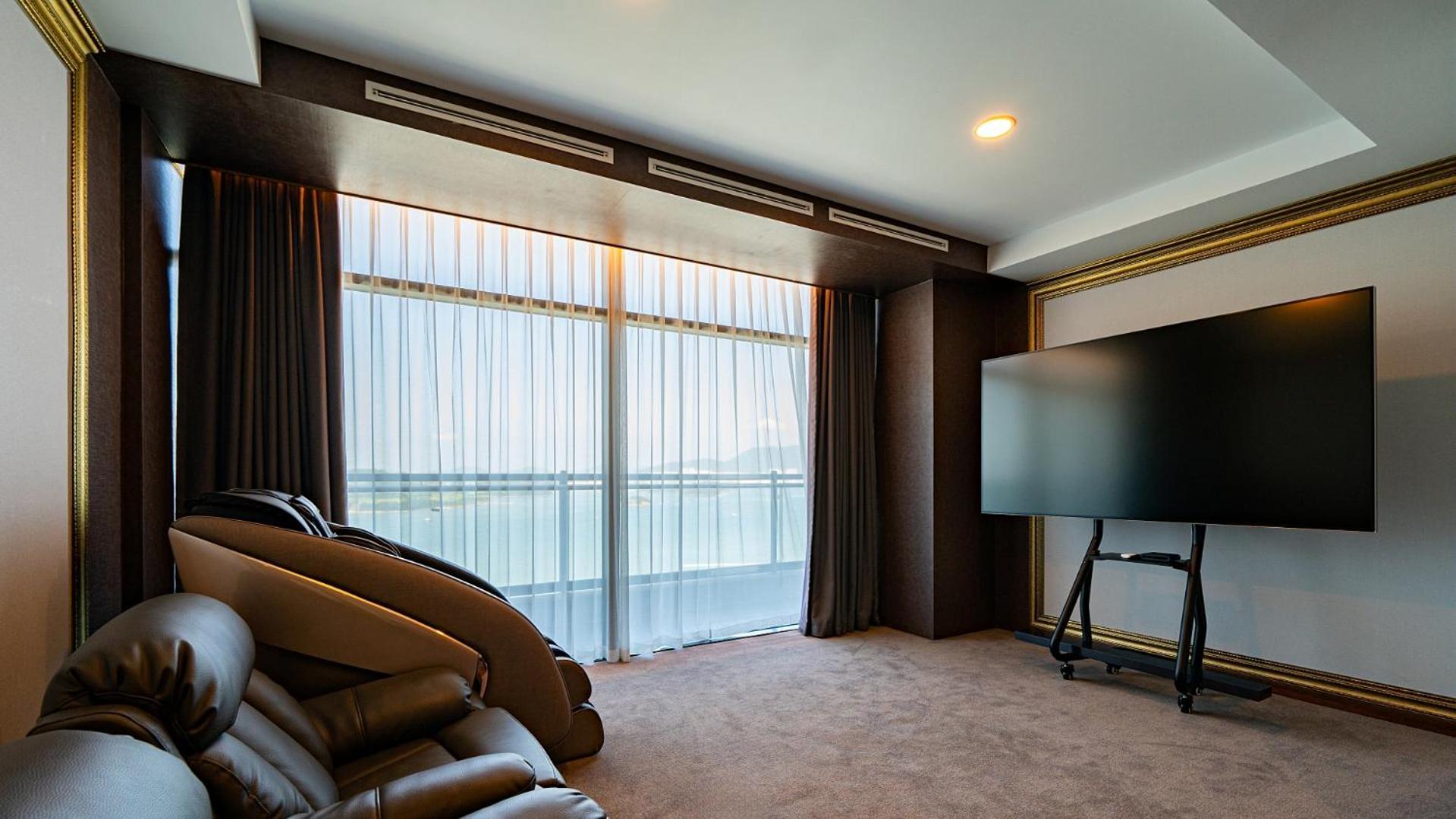Hotel Jcs Yeosu Bagian luar foto