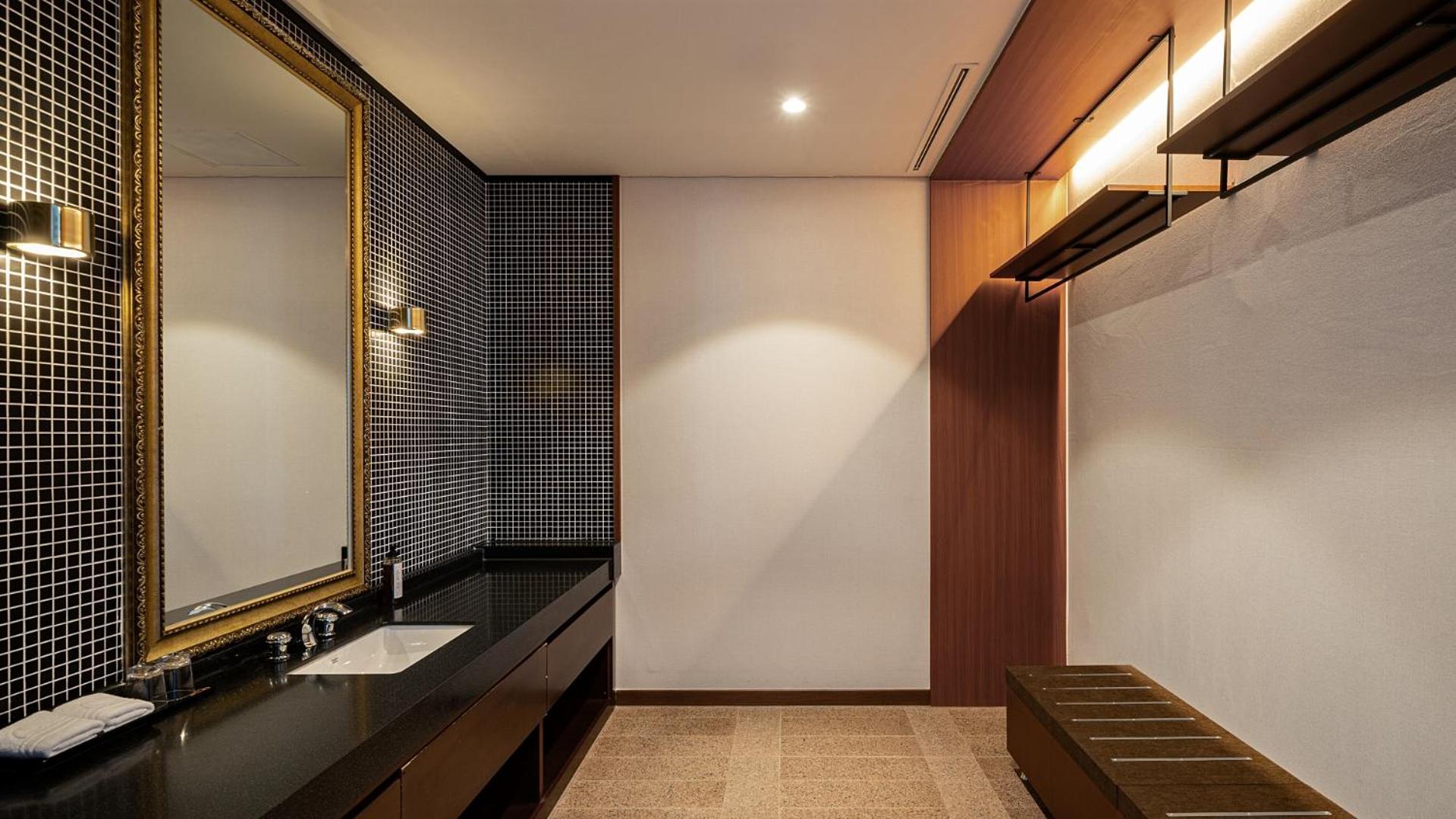 Hotel Jcs Yeosu Bagian luar foto